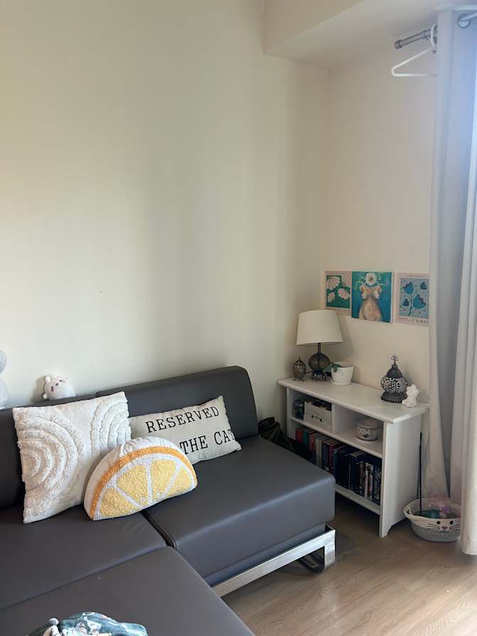 Ylenia's room
