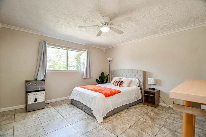 PadSplit's room