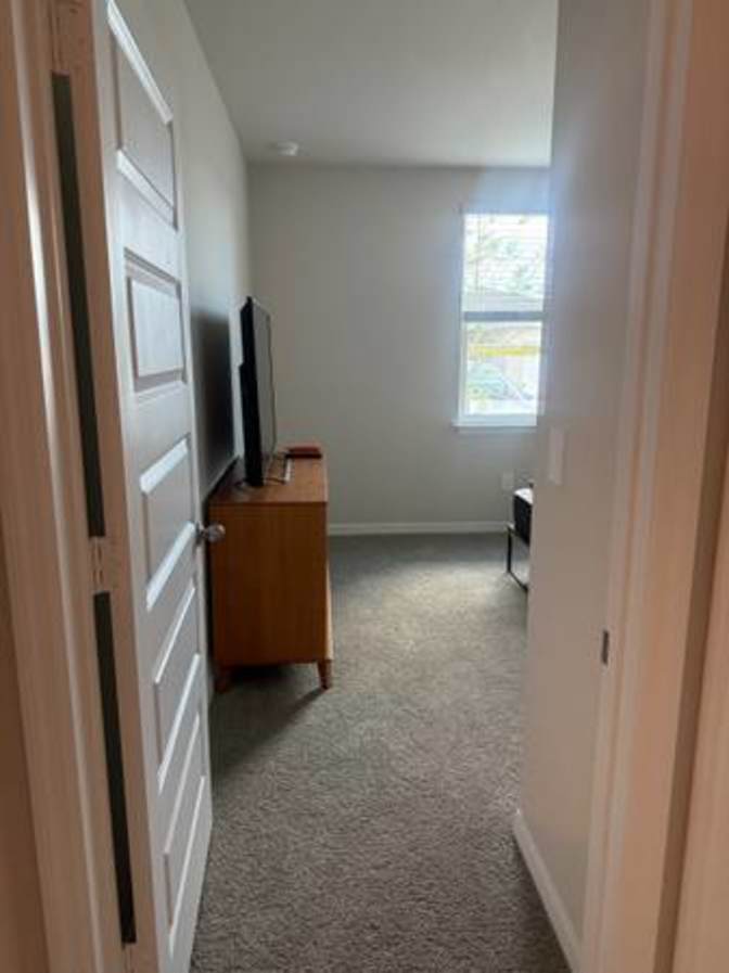 Private BathroomBedroom's room