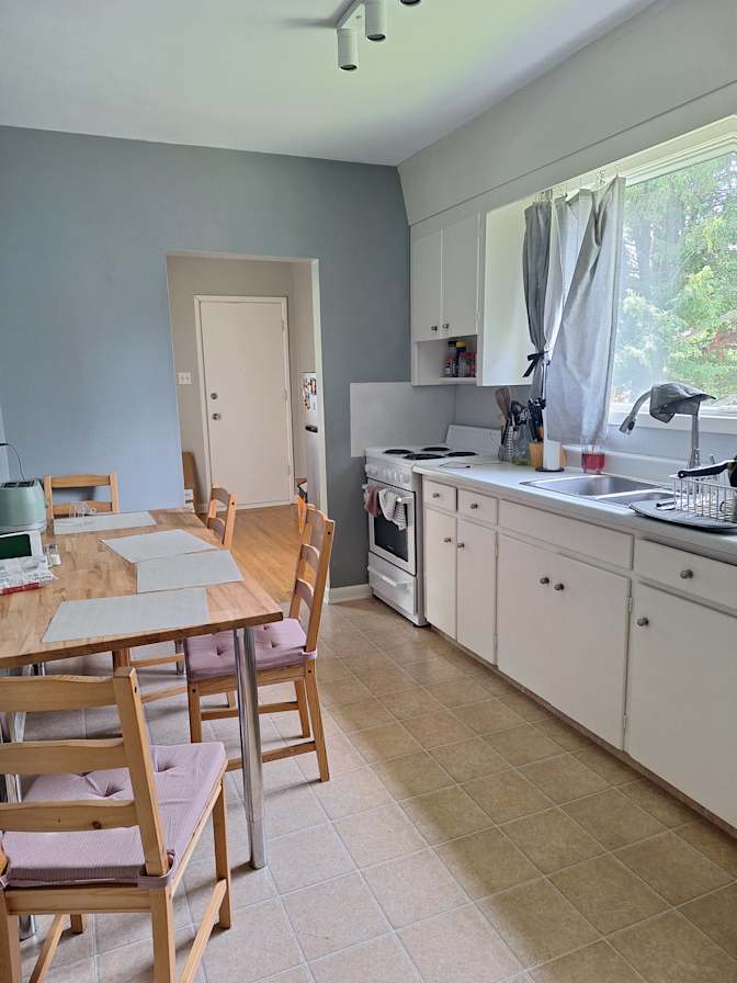 Sonya Dmitriieva's room