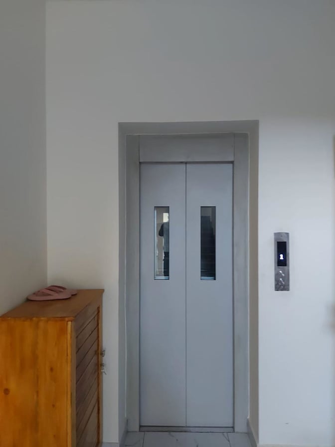 Carlton's room
