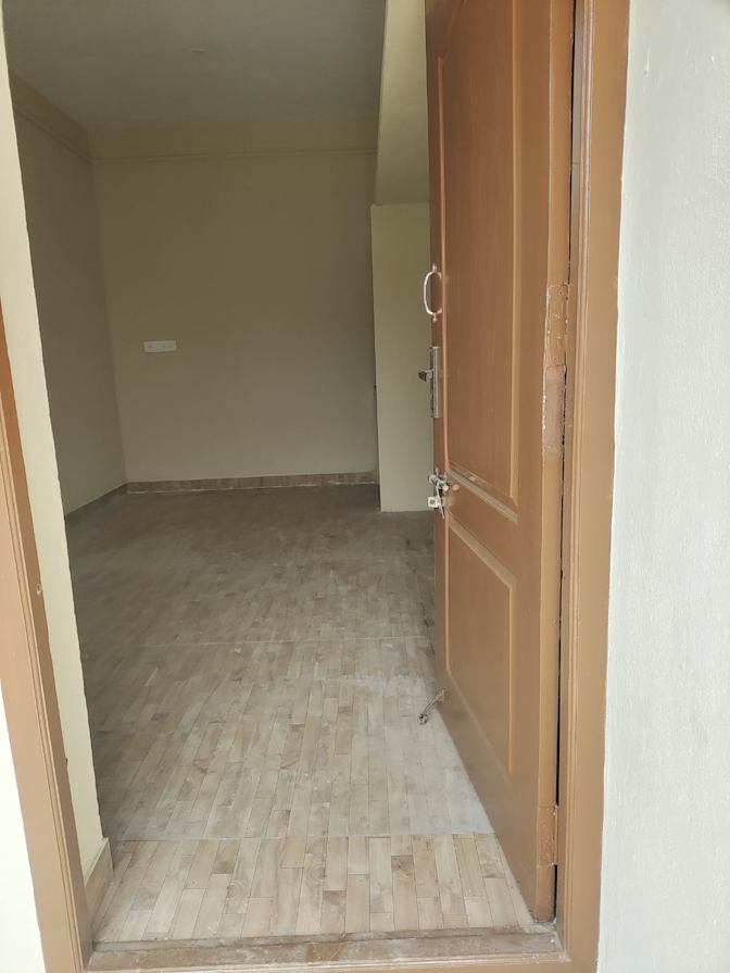 Nishok's room