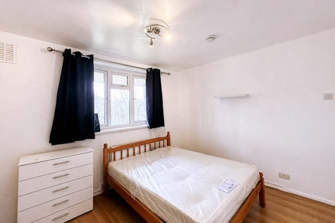 LDS Property Finder's room
