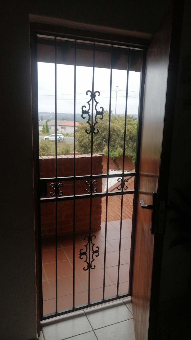 Karik's room
