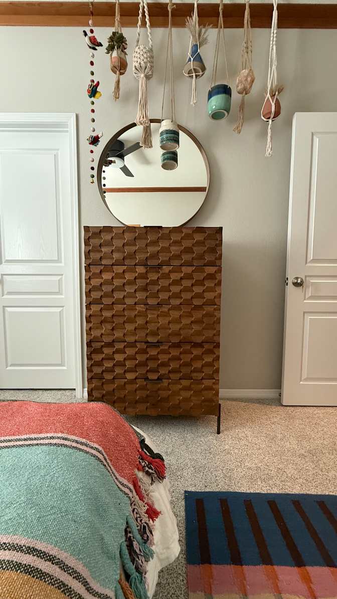 Jennifer's room