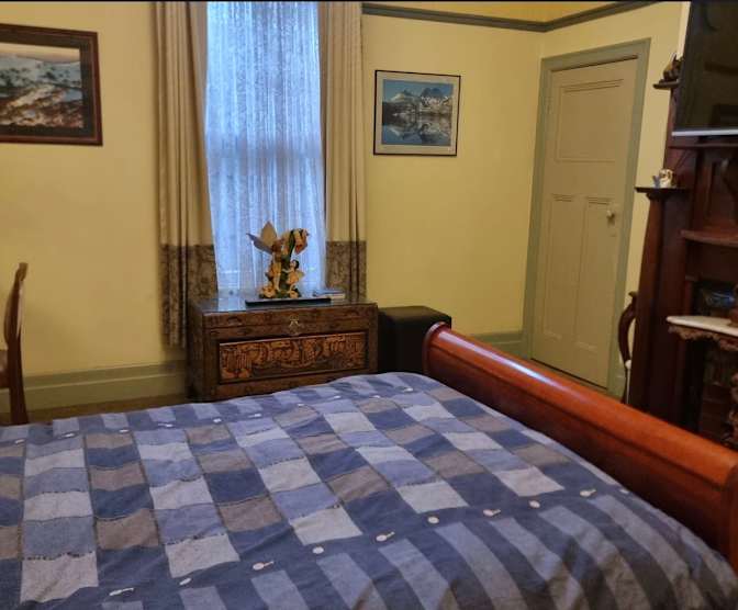 Crystal's room