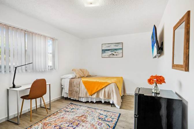 Olevia's room