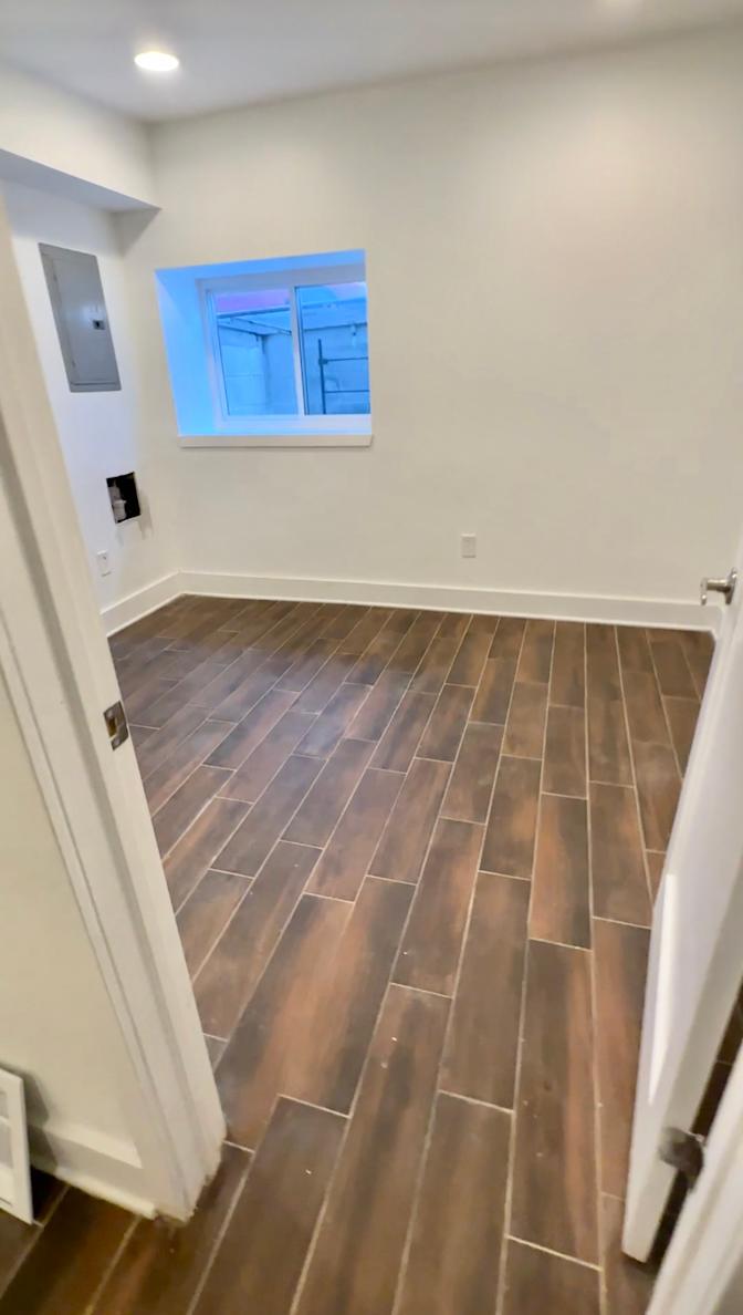 Maria Nguyen's room