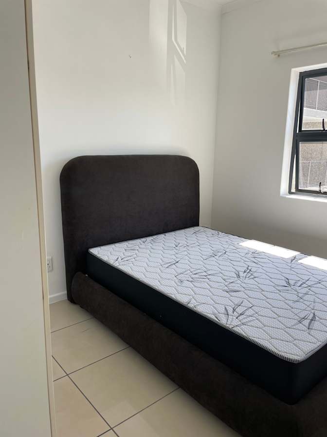 Sisamnkele Majubane's room