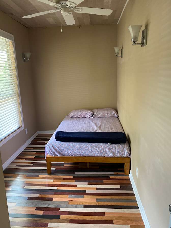 Yates Properties's room
