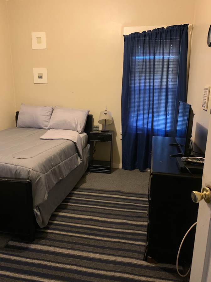 Rhonda's room