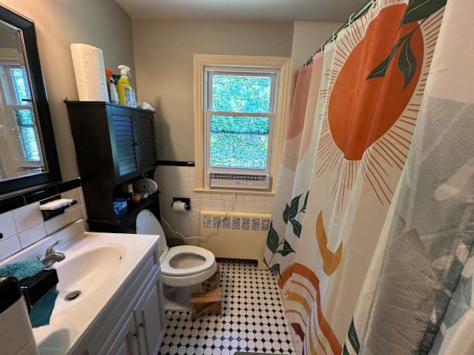 Ron's room