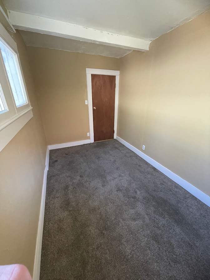 Max's room