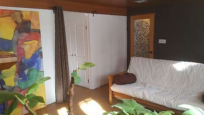 Elle's room