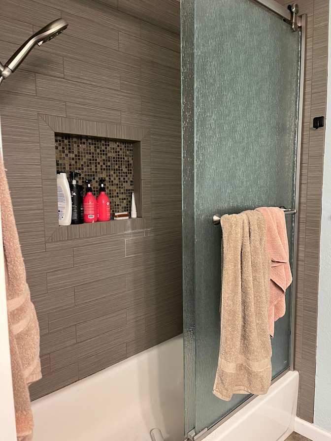 Kari Sampietro's room