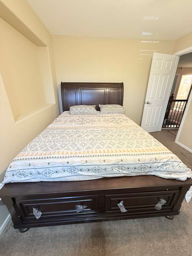 Pat's room