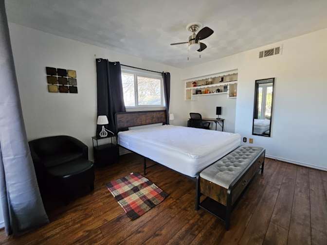 PadSplit's room