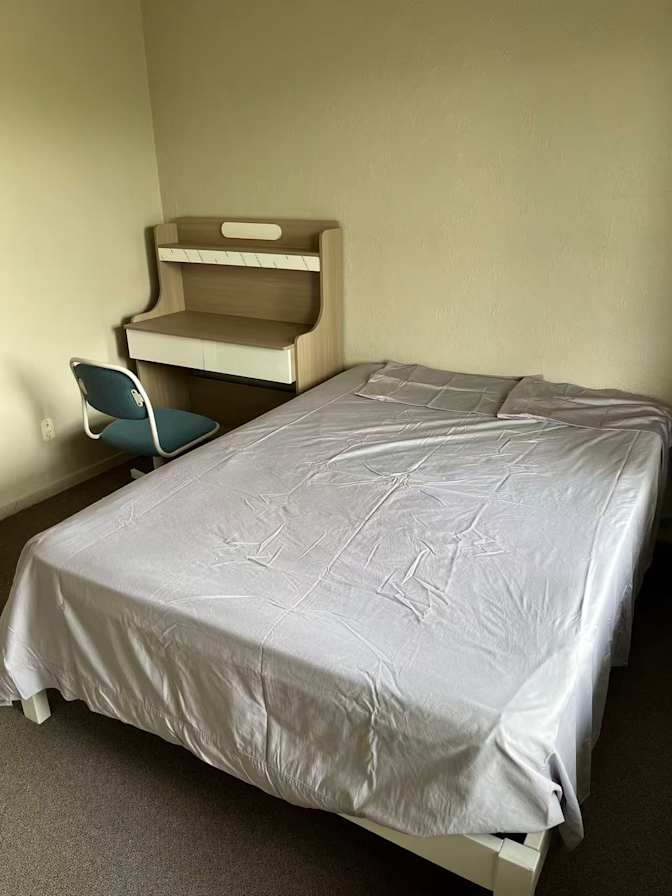 ShanZhong Zhao's room