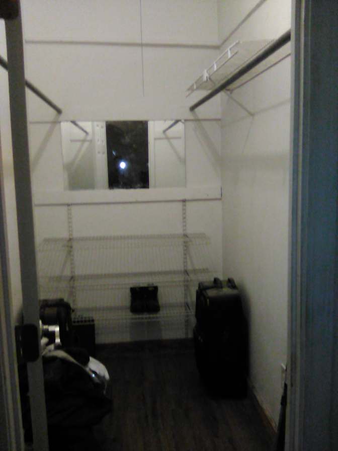 Joey Cappuccino's room