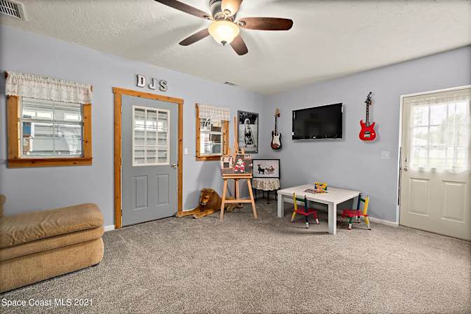Troy's room