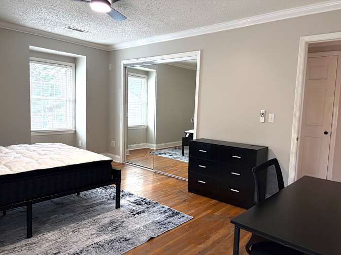 Leslie Franklin's room