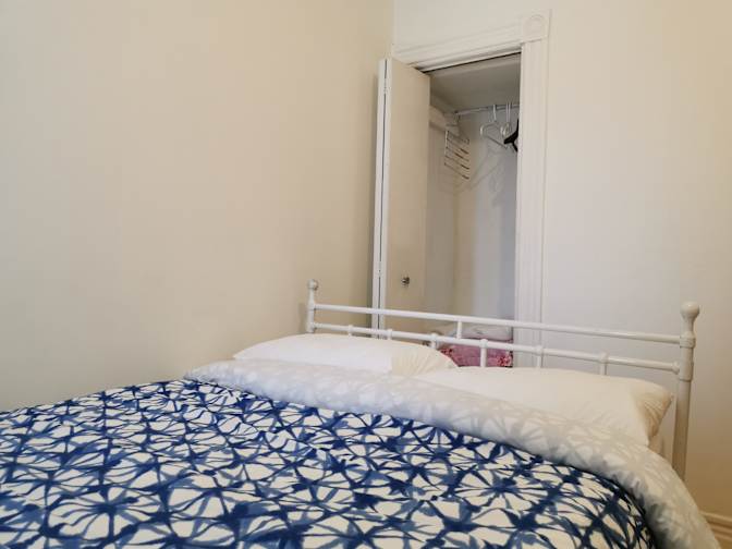 LEI XU's room