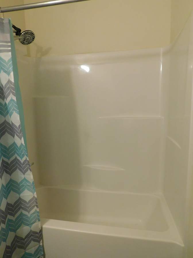 Carolina Realty Link's room
