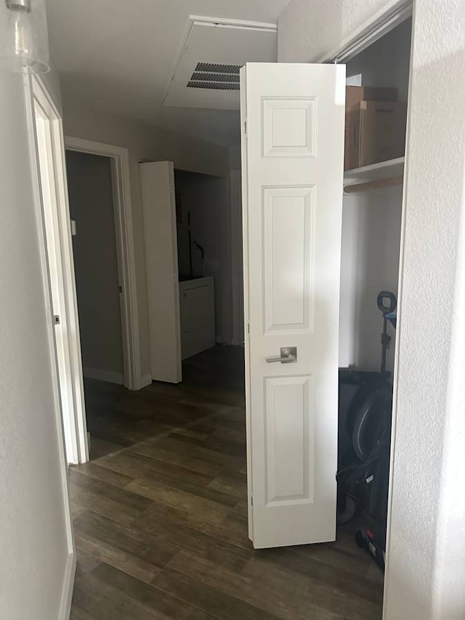 Jennia's room
