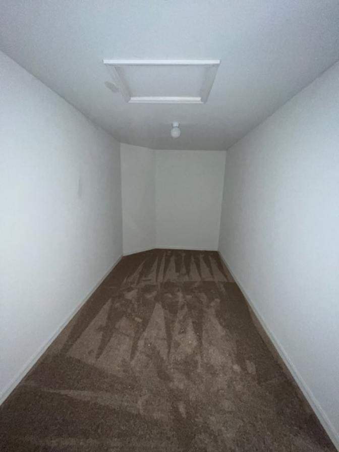 Yvette's room