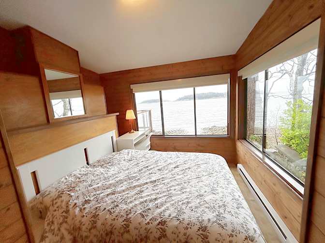 Shahram's room