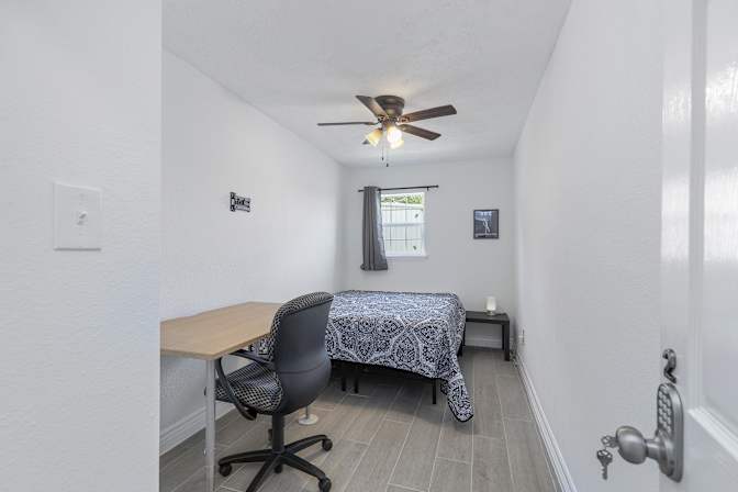 PadSplit's room
