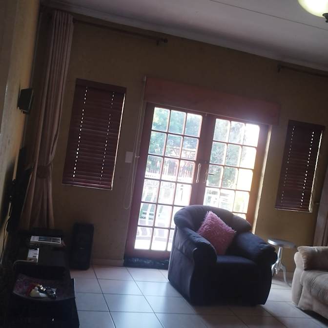 Sphesihle's room