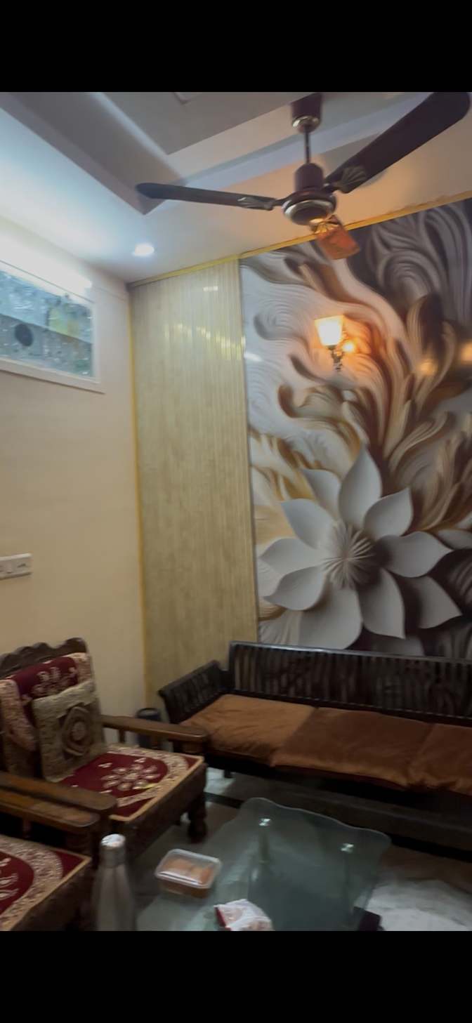 Akshay's room