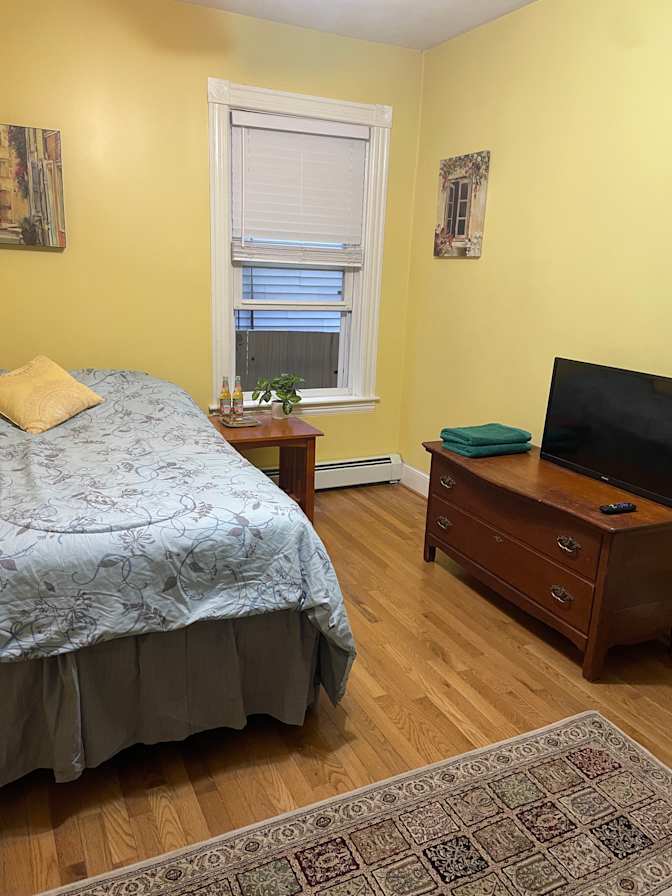 Nitsa's room