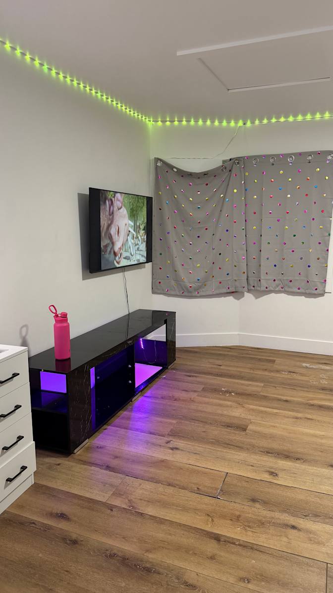 Jay's room