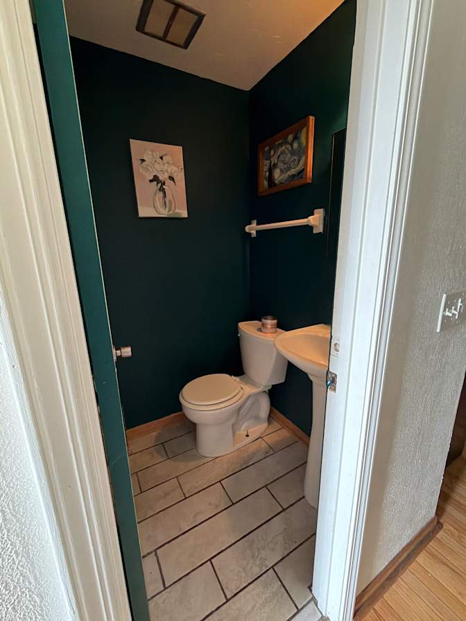 Maye Cerrud's room