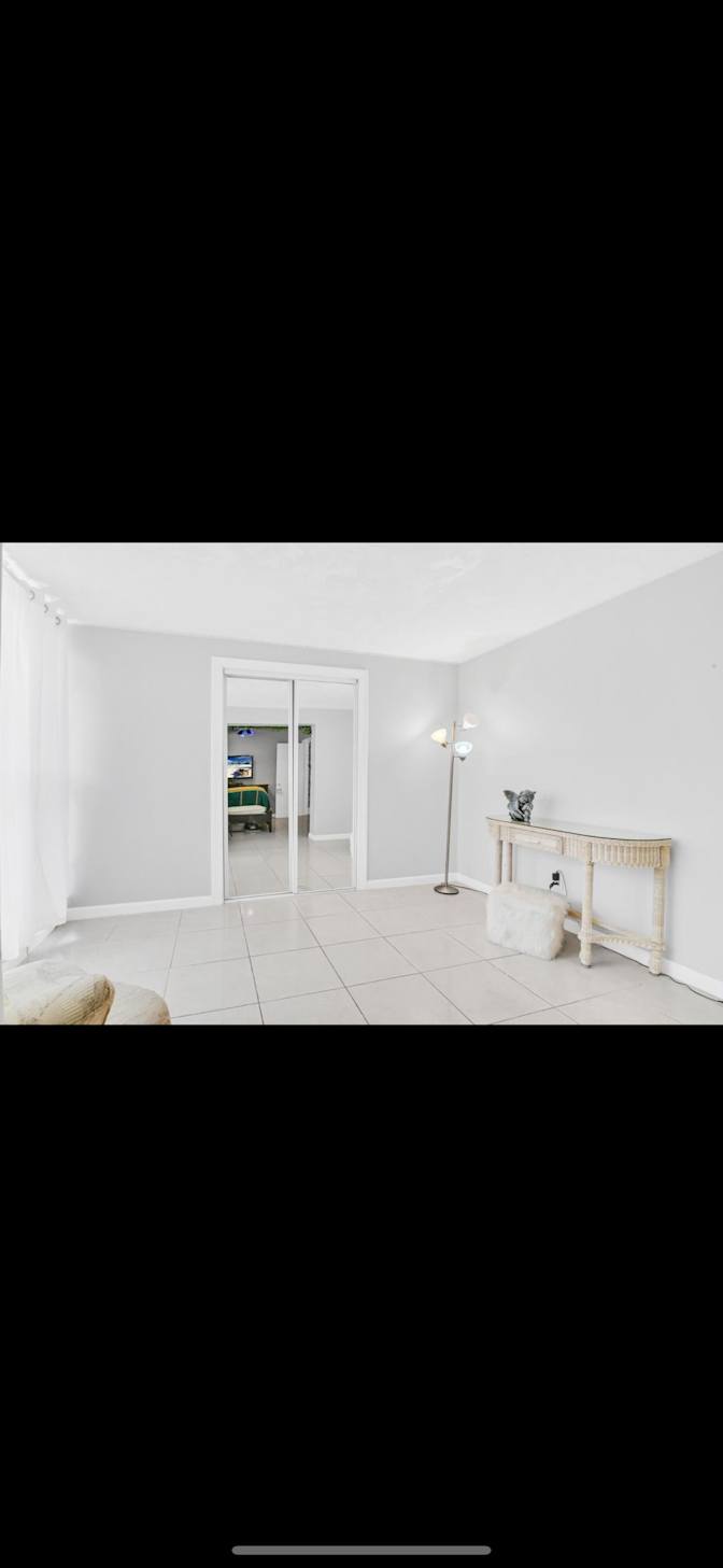 Diana's room