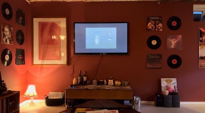 Chloë's room