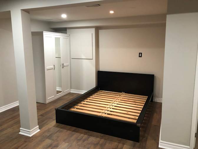 Vic's room