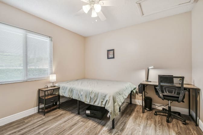 PadSplit's room