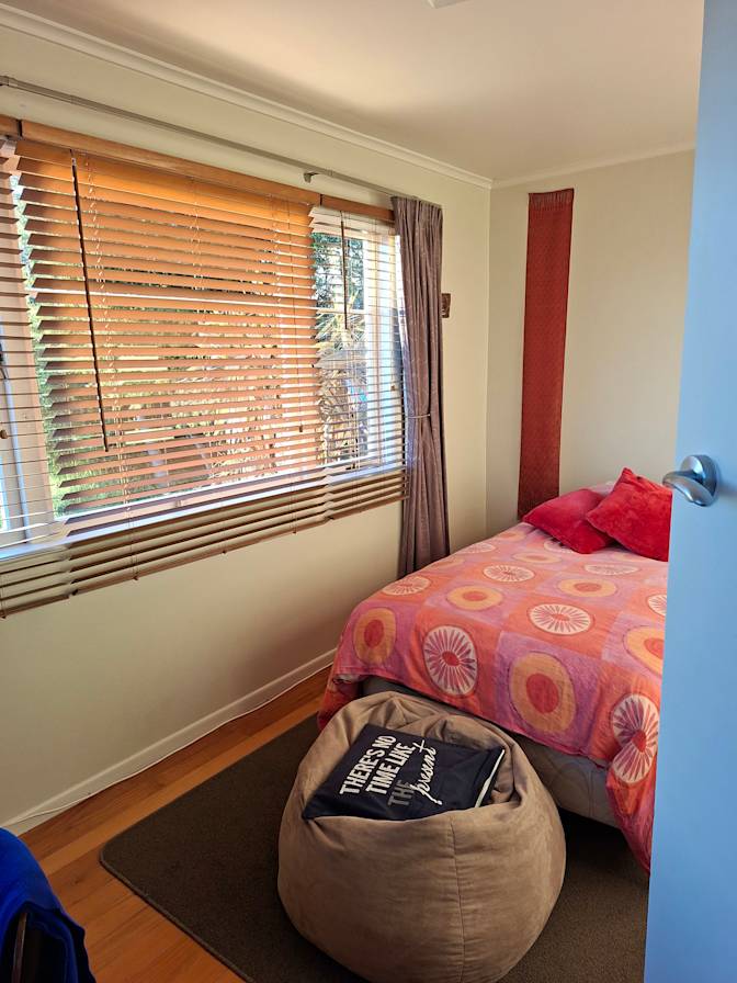 Lisa's room