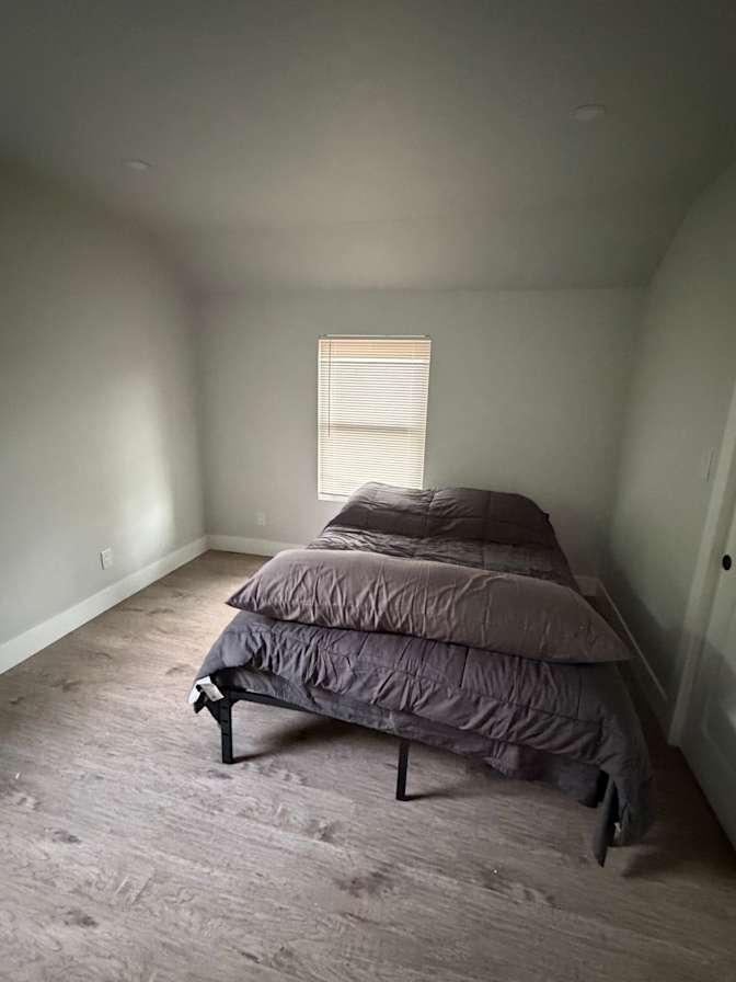 Jordon's room