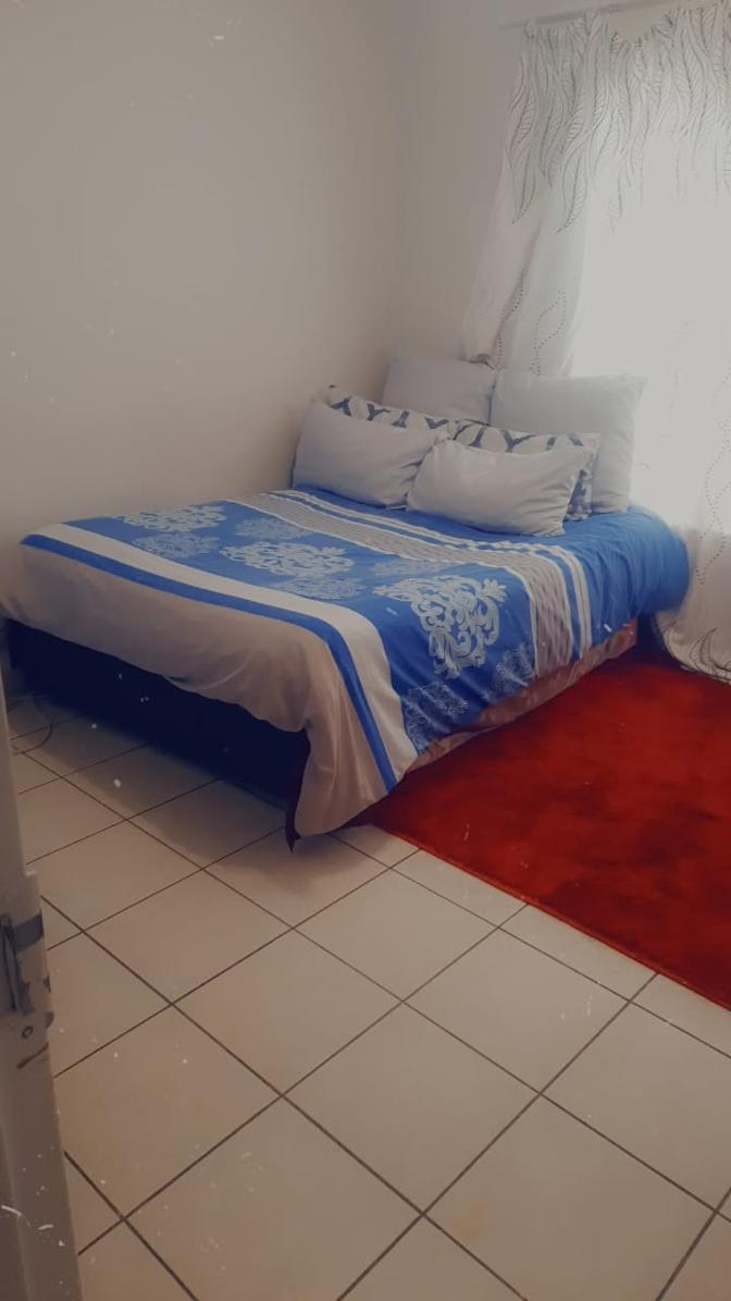 Leaticia nseya's room