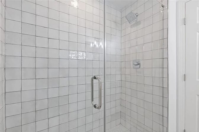 Alcove Rooms's room