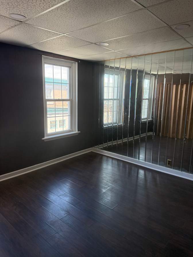 Dia's room