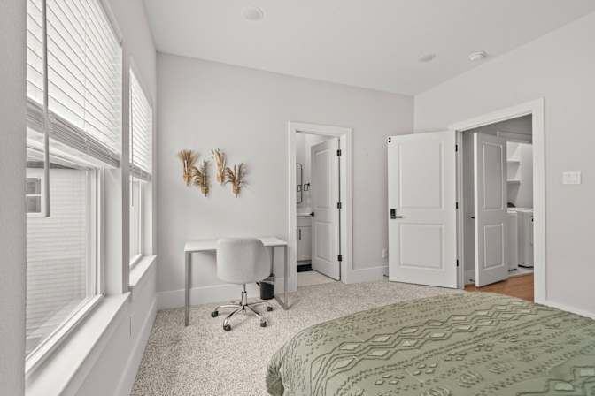 CONVENO GROUP's room