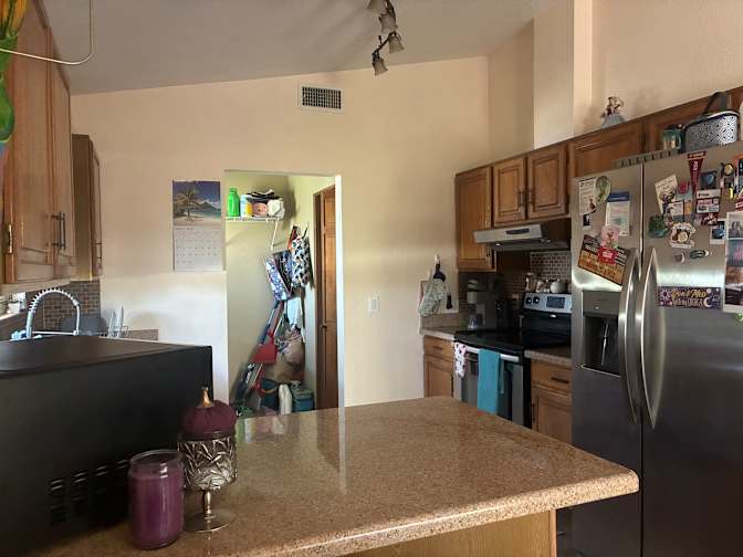 Stephanie's room