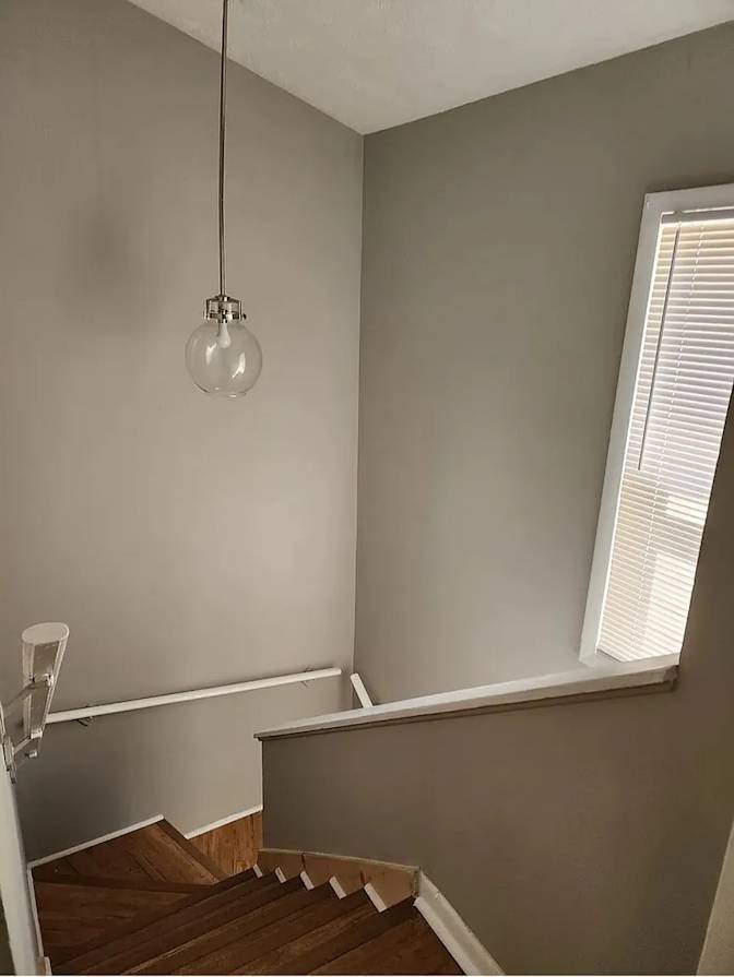 Alcove Rooms's room