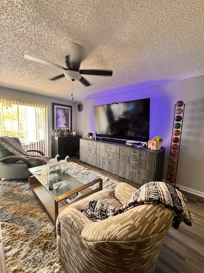 Diego jurado's room