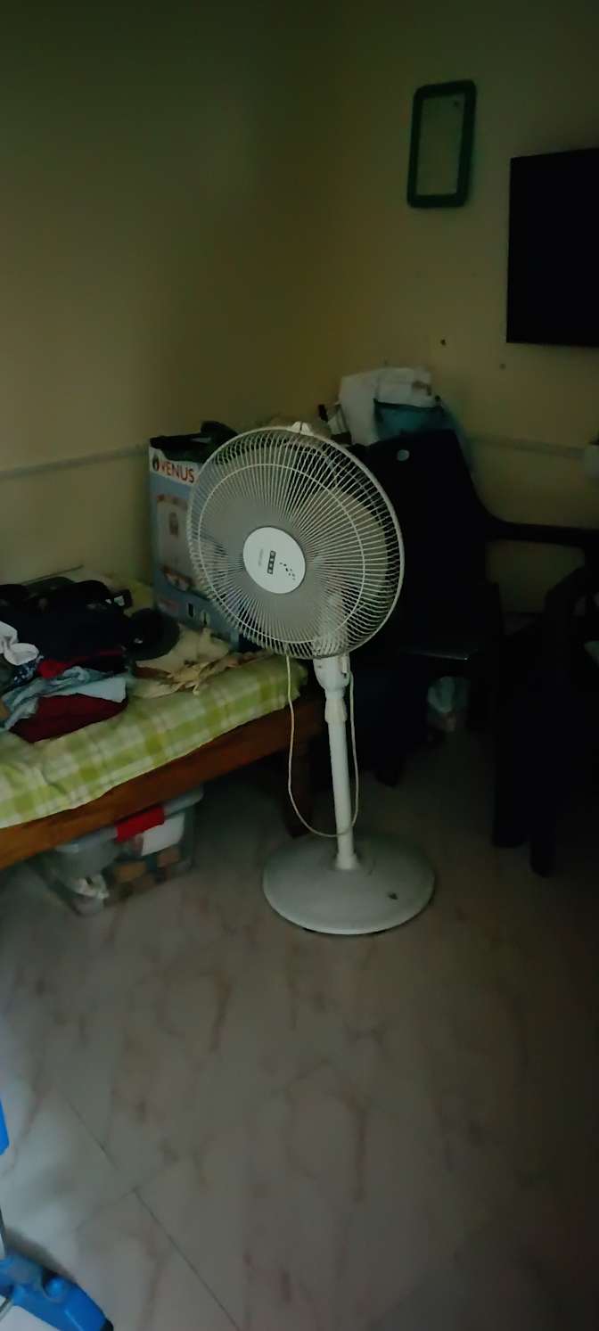 PriyanalliR's room